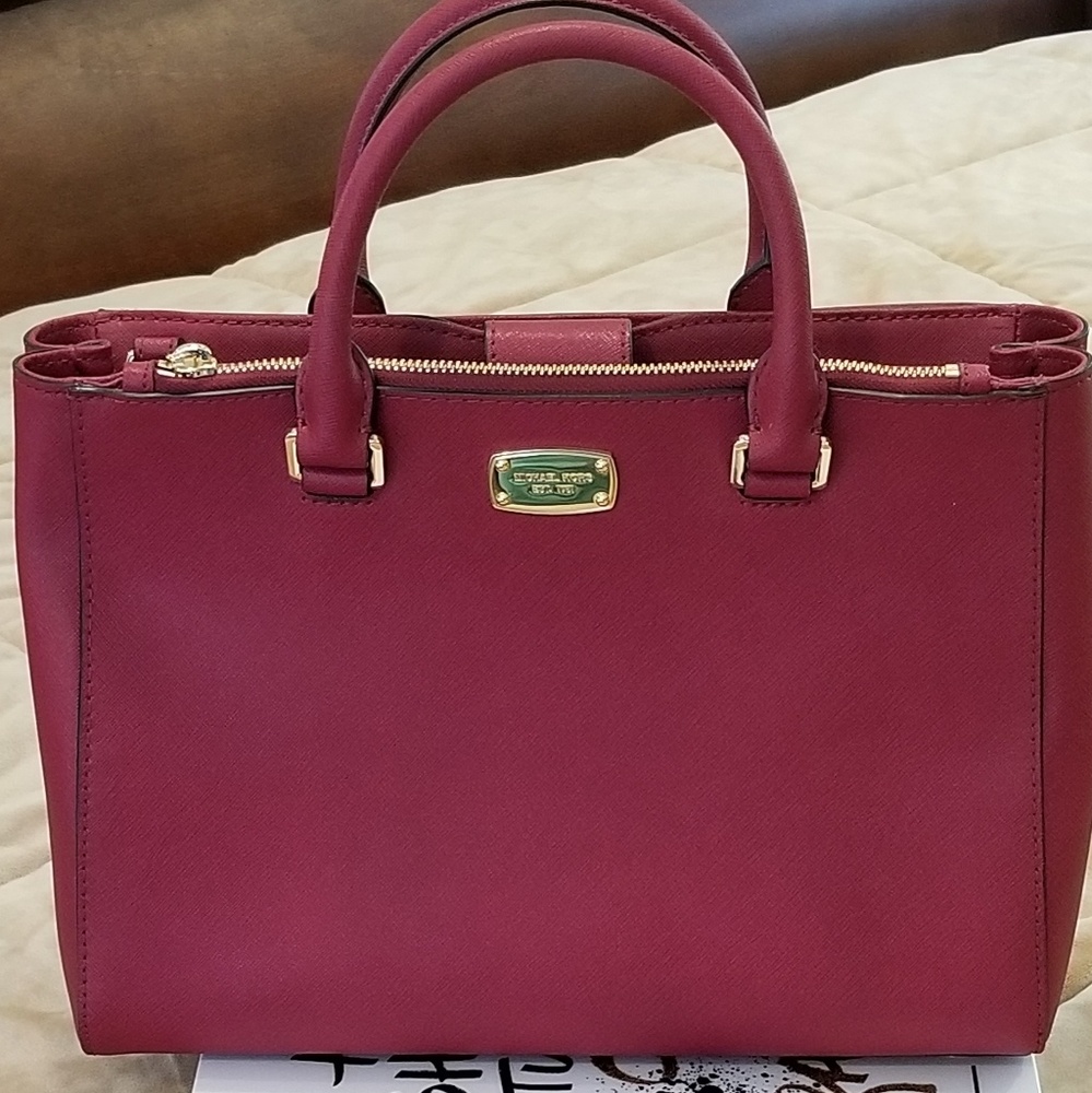 Michael Kors tote handbag 👜👛👜